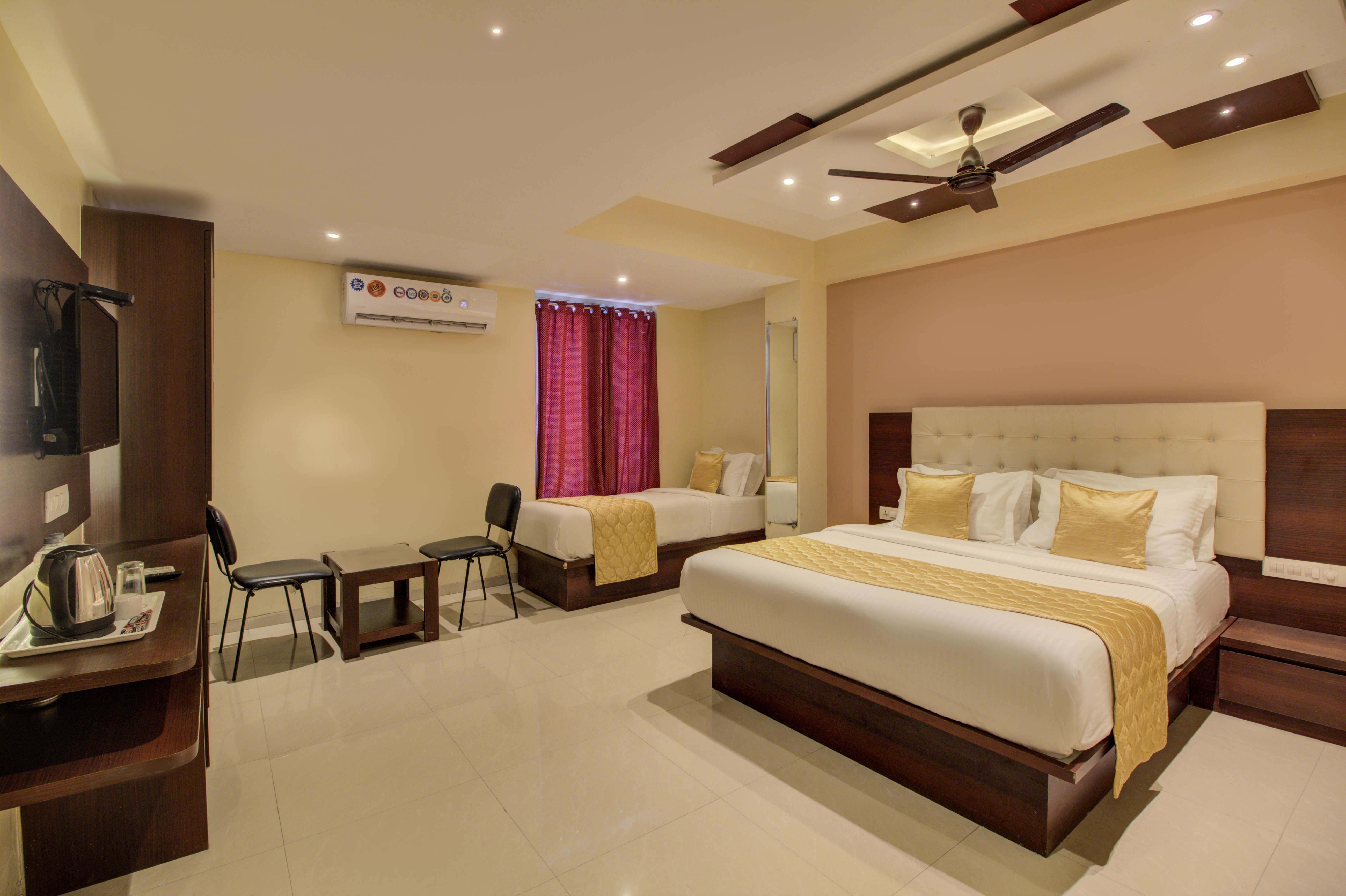 hotel malad  inn